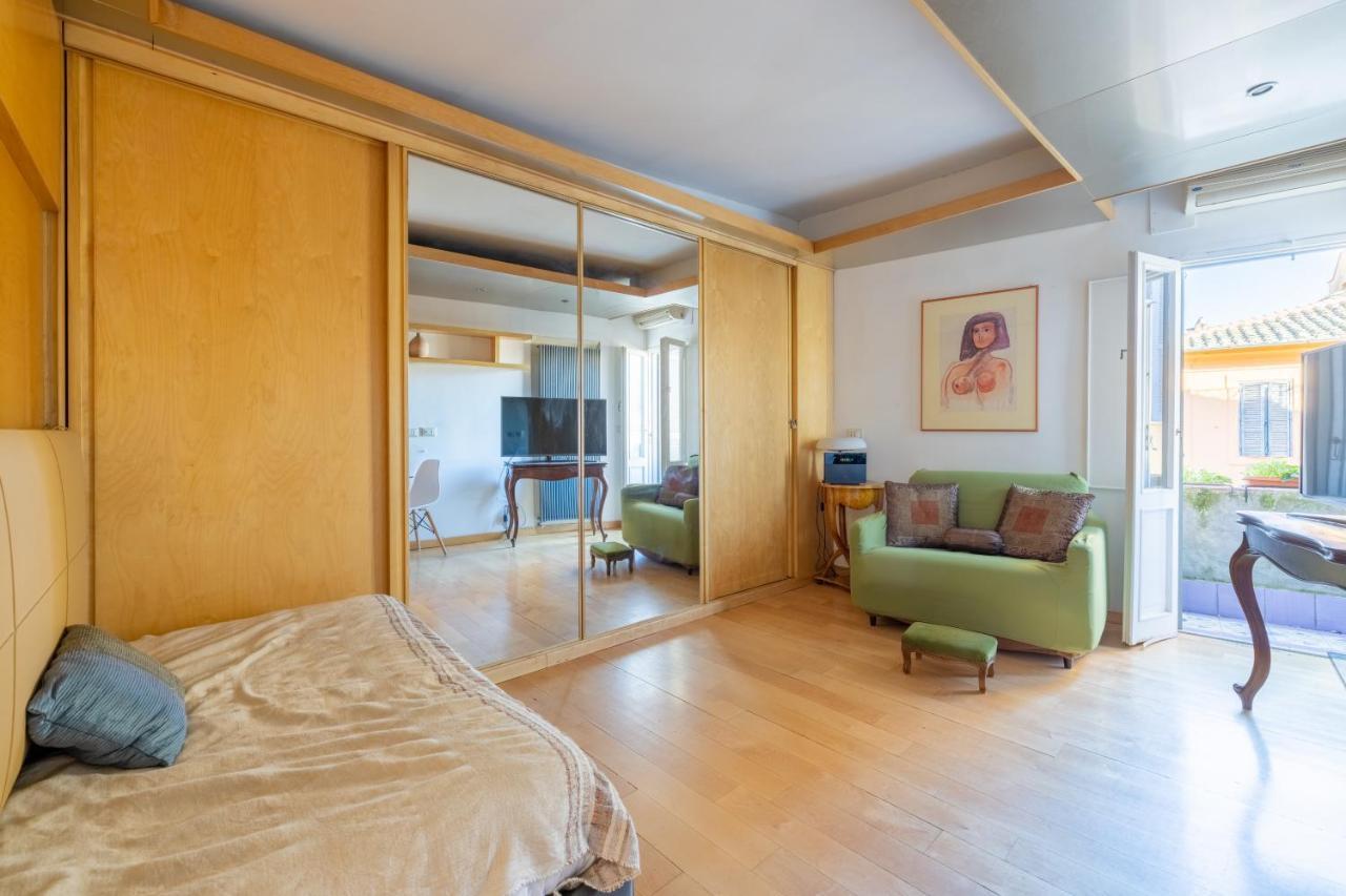Romantic Studio In Trastevere Exteriör bild